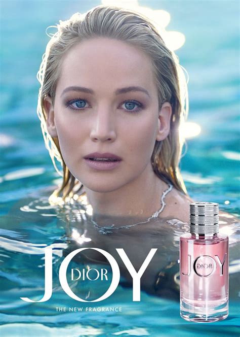 who is in the dior perfume ad